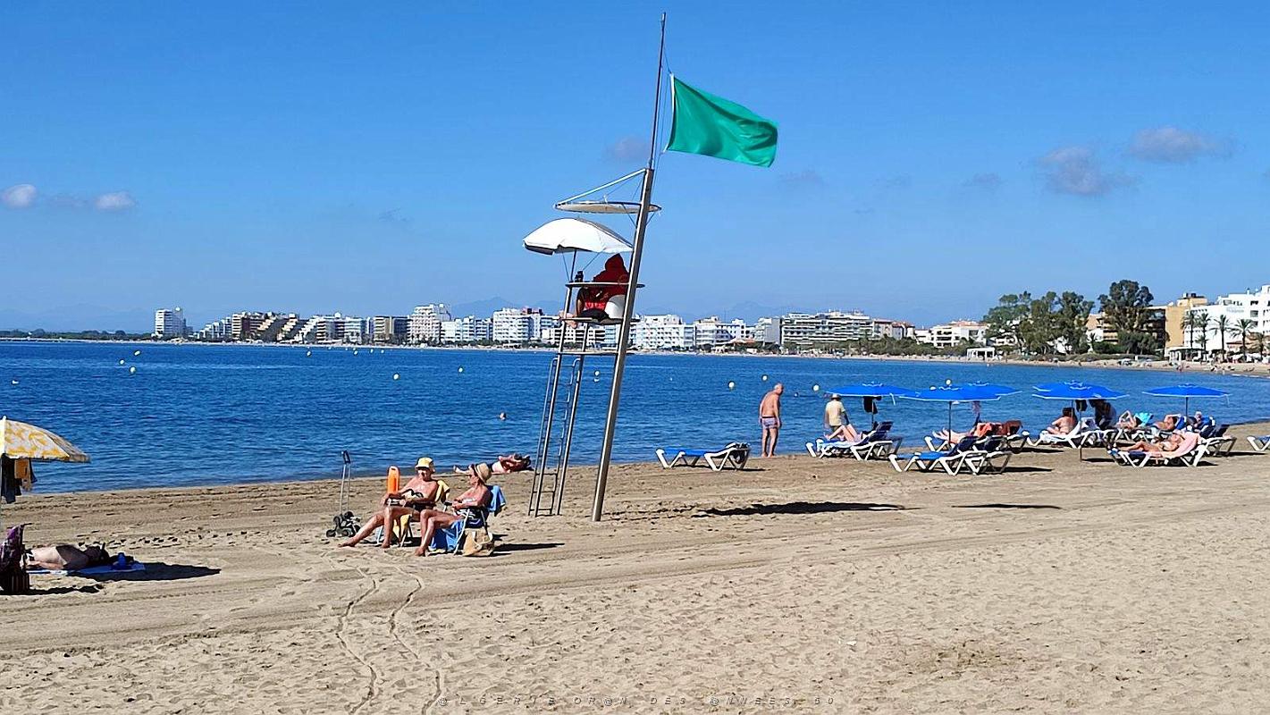 56 - Rosas - Paseo Maritime et Plage Nova.jpg